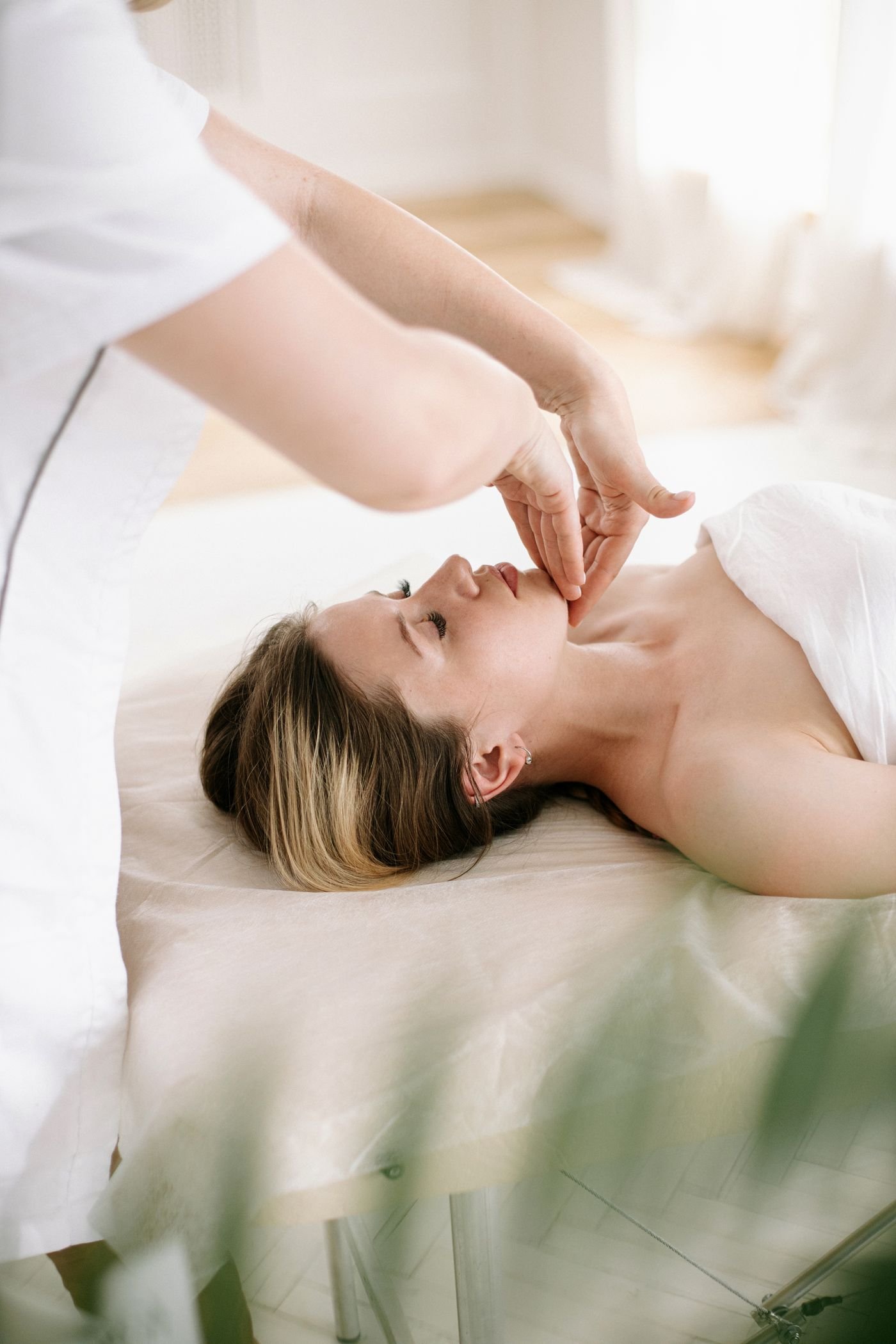 Japansk lifting ansigtsmassage